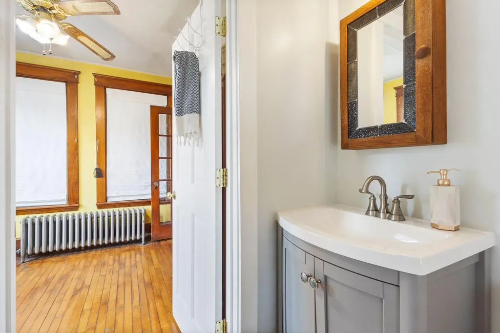172 Hamilton Road Waterboro ME 04087