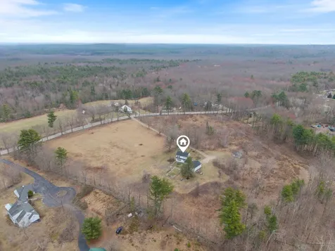 172 Hamilton Road Waterboro ME 04087