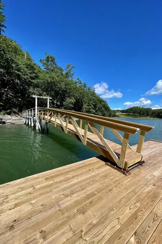18 High Head Road Edgecomb ME 04556