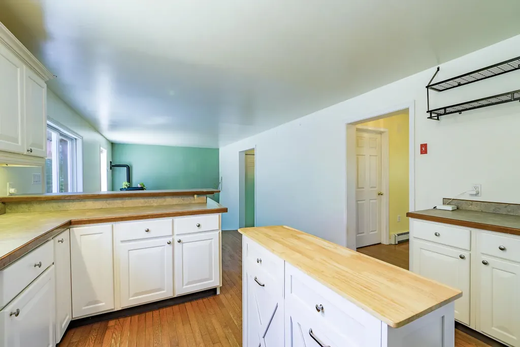 27 Campbell Drive Northport ME 04849