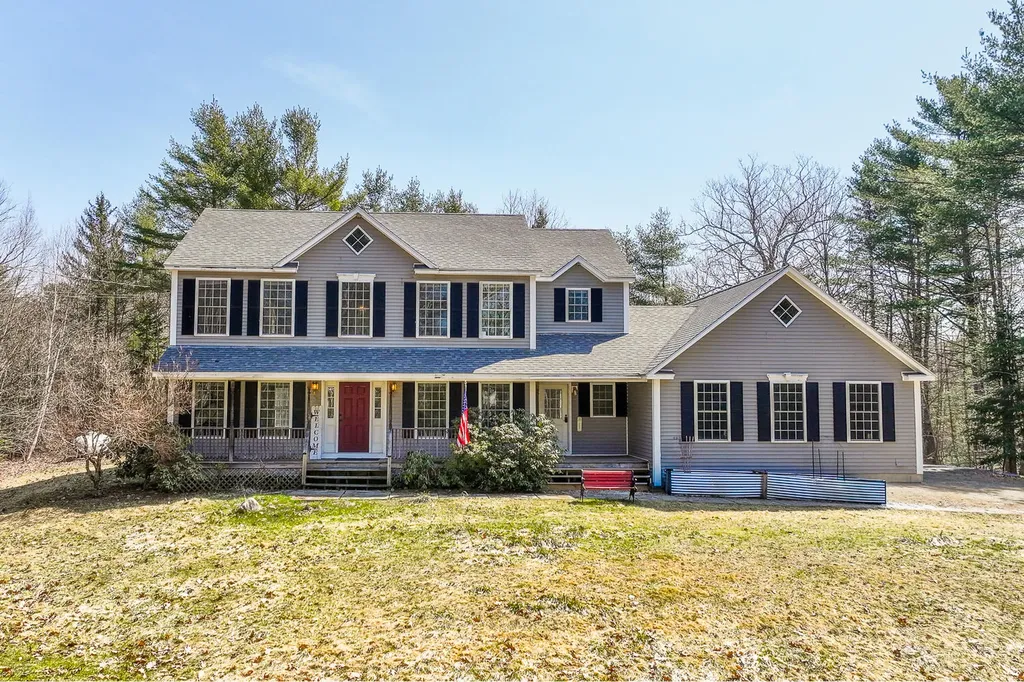 27 Campbell Drive Northport ME 04849