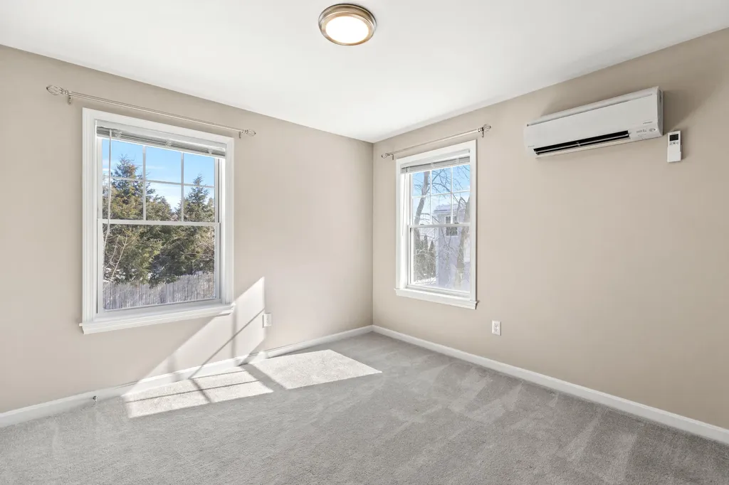 224 North Street Saco ME 04072