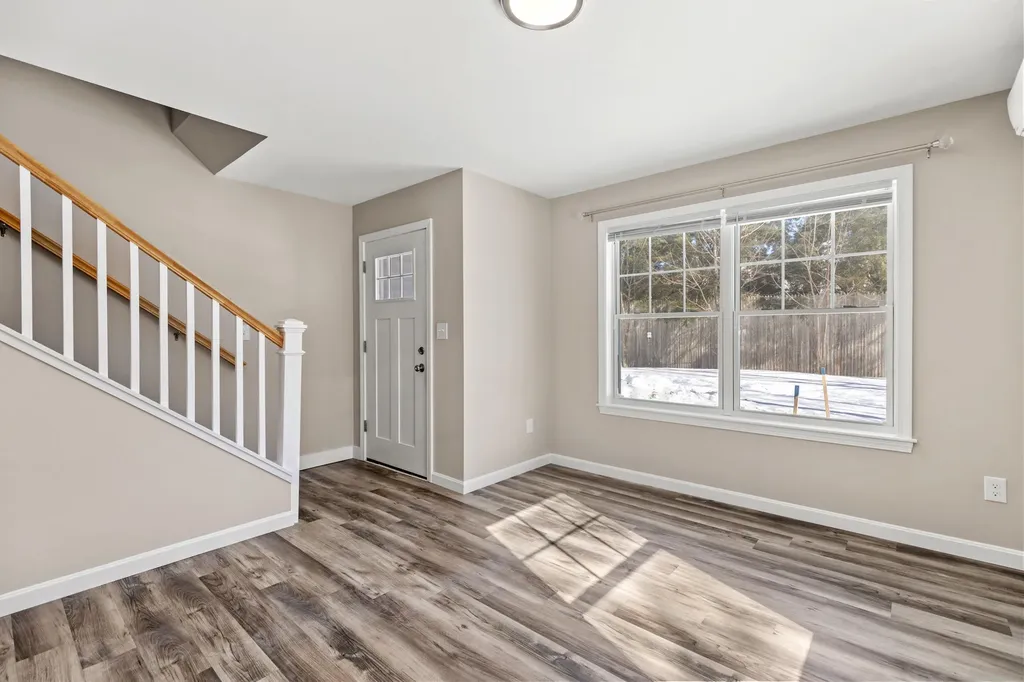 224 North Street Saco ME 04072