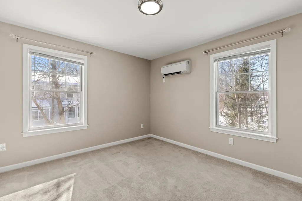224 North Street Saco ME 04072