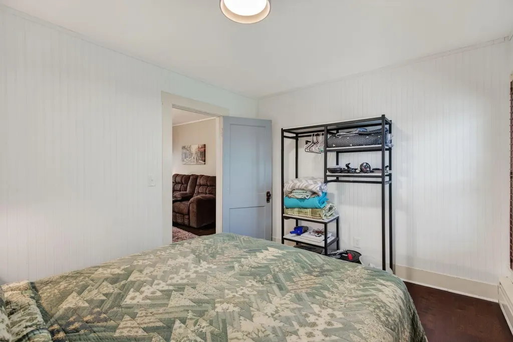 376 S Belfast Avenue Augusta ME 04330