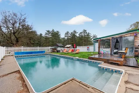 376 S Belfast Avenue Augusta ME 04330