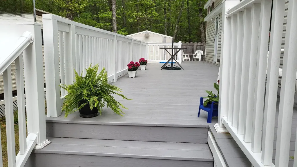1 Robinson Way Kennebunk ME 04043