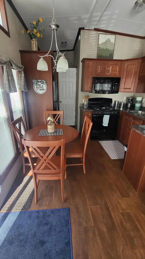 1 Robinson Way Kennebunk ME 04043
