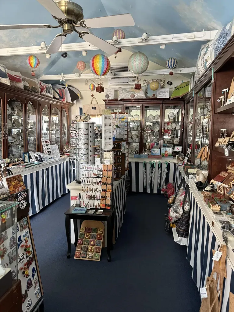 116 Perkins Cove Road Ogunquit ME 03907