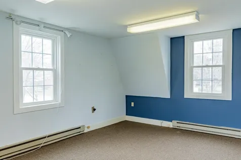 527 Ocean Avenue Portland ME 04103