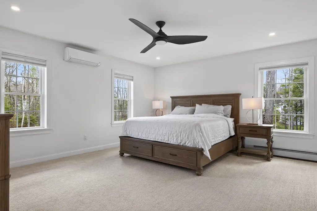 29 Dylan Drive Scarborough ME 04074