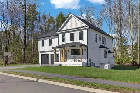 29 Dylan Drive Scarborough ME 04074
