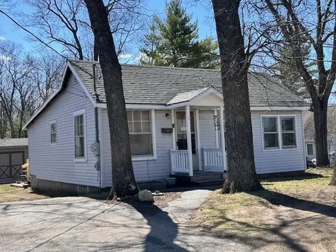 26 Carver Street Sanford ME 04073