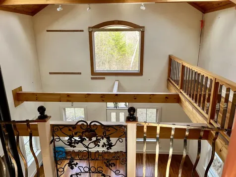 215 Rock School House Road Bristol ME 04539