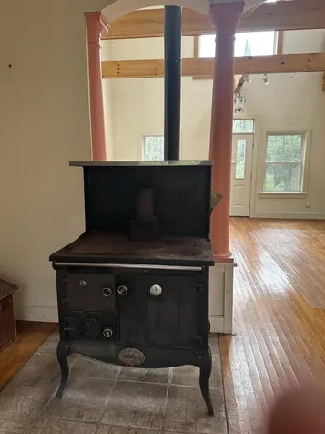 215 Rock School House Road Bristol ME 04539