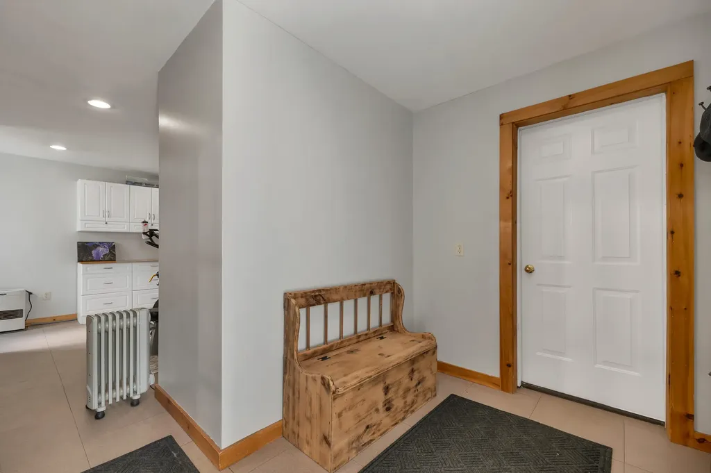 12 Hummingbird Lane Standish ME 04085