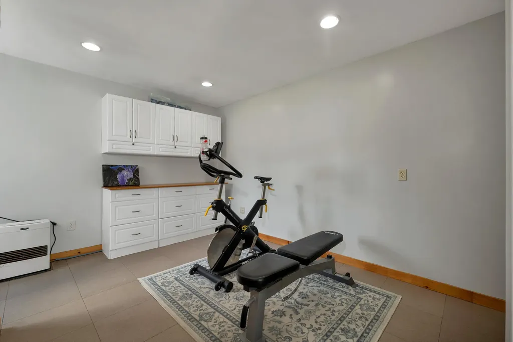 12 Hummingbird Lane Standish ME 04085