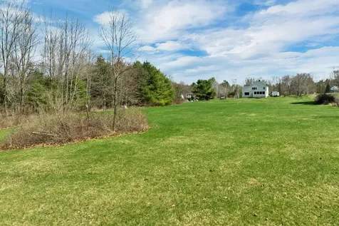 12 Hummingbird Lane Standish ME 04085