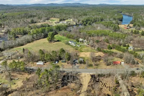 12 Hummingbird Lane Standish ME 04085