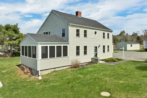 12 Hummingbird Lane Standish ME 04085