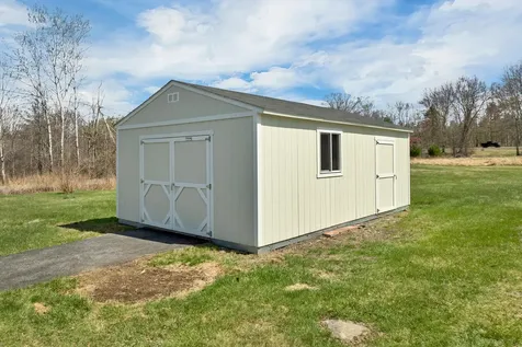 12 Hummingbird Lane Standish ME 04085