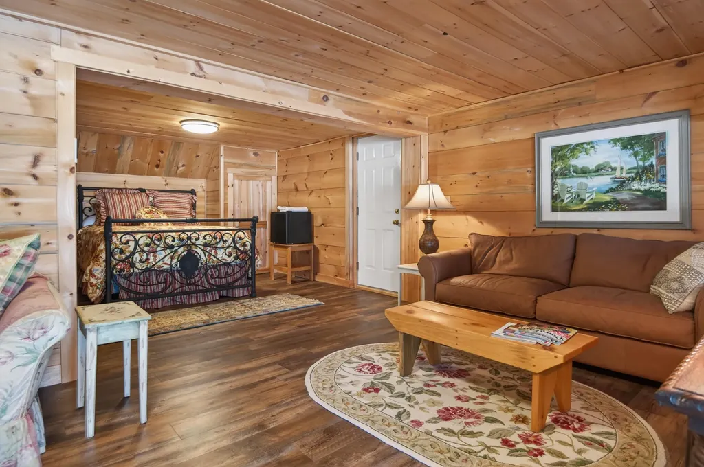 81 Ledgebrook Lane Norway ME 04268