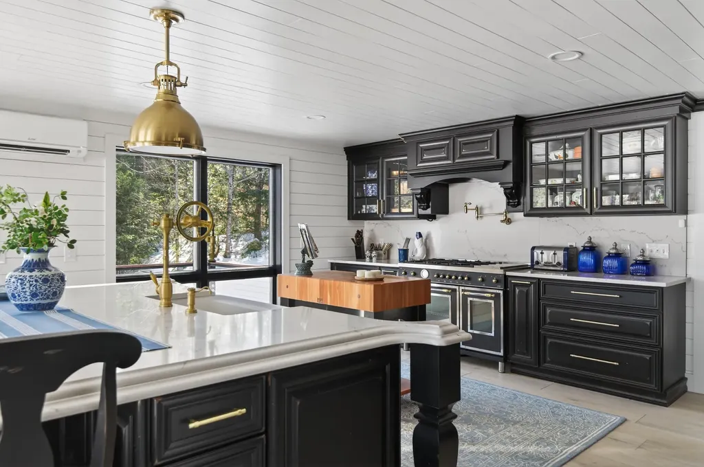 81 Ledgebrook Lane Norway ME 04268
