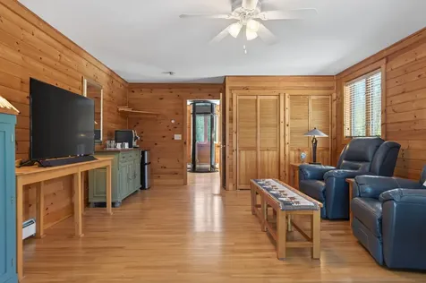 81 Ledgebrook Lane Norway ME 04268