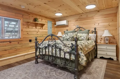 81 Ledgebrook Lane Norway ME 04268