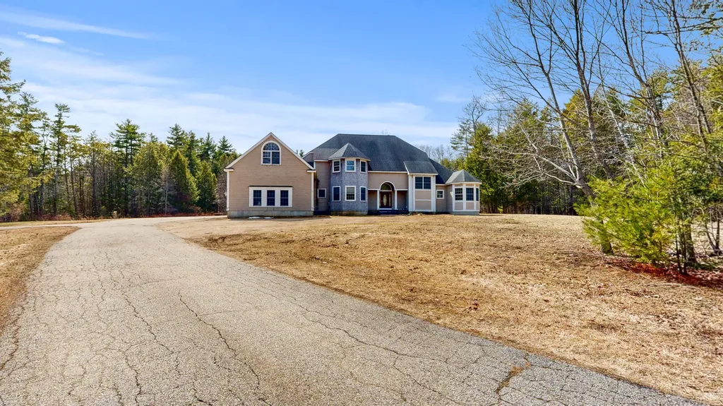 86 Beech Ridge Road Eliot ME 03903