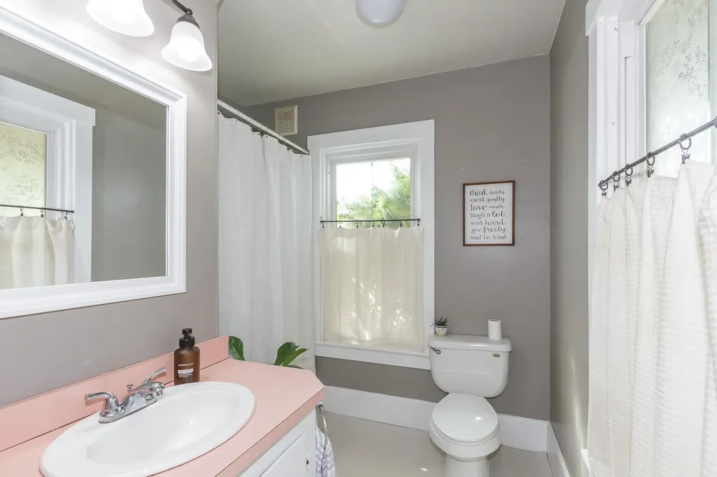 894 Main Street Waterboro ME 04087