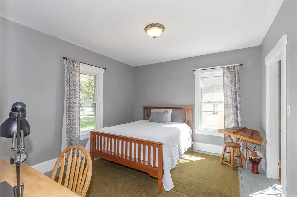 894 Main Street Waterboro ME 04087
