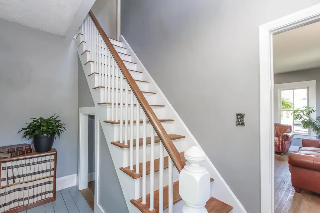 894 Main Street Waterboro ME 04087