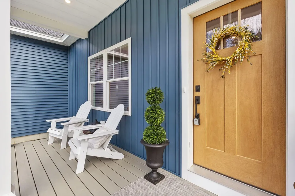 19 Forest Glen Lane Topsham ME 04086