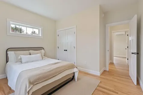 19 Forest Glen Lane Topsham ME 04086