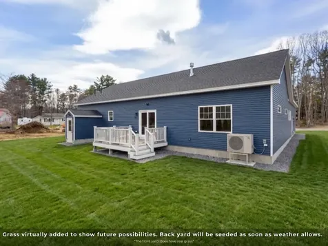 19 Forest Glen Lane Topsham ME 04086