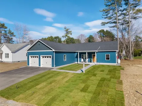 19 Forest Glen Lane Topsham ME 04086