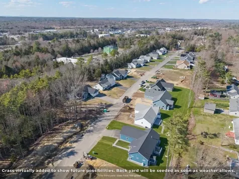 19 Forest Glen Lane Topsham ME 04086