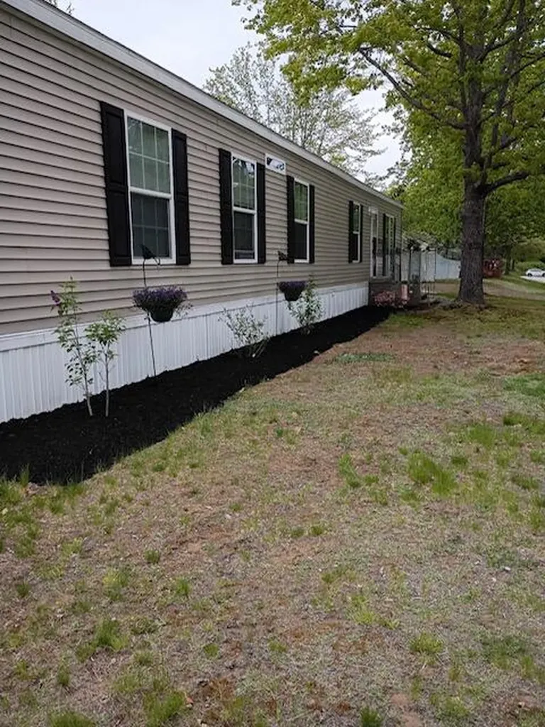 2 Locust Drive Norway ME 04268
