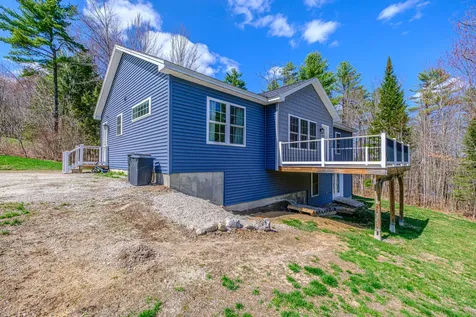 21 Overlook Drive Norway ME 04268