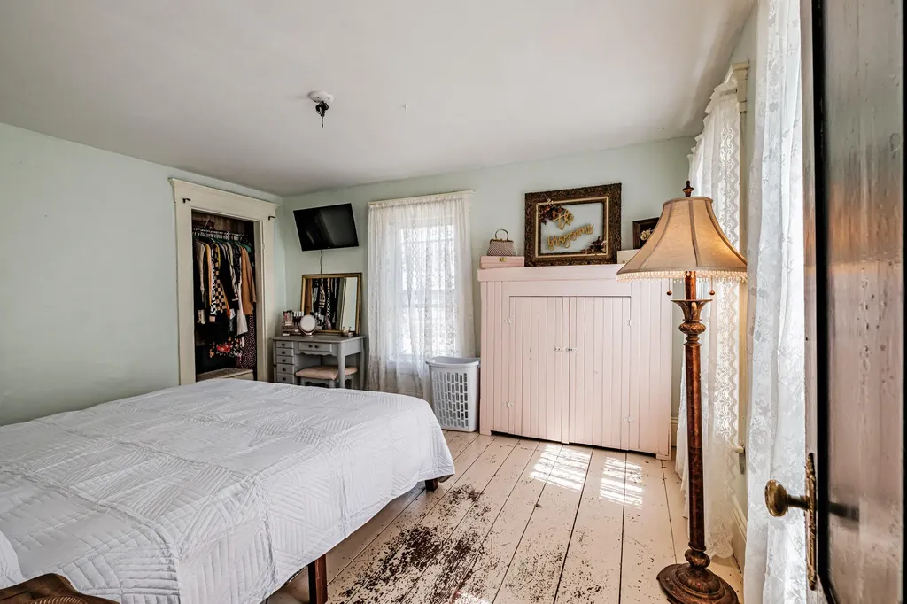528 Main Street Bridgton ME 04009