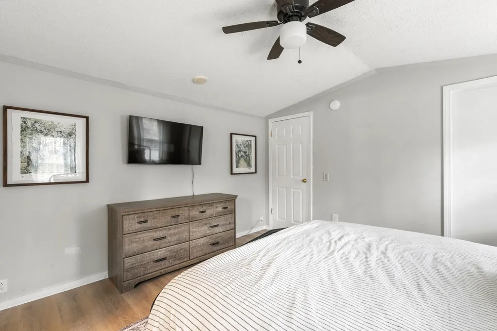 538 Old Portland Road Brunswick ME 04011