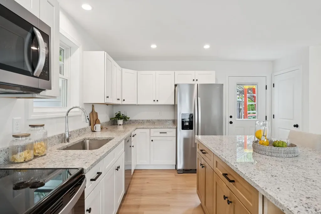 147 Spring Street Westbrook ME 04092