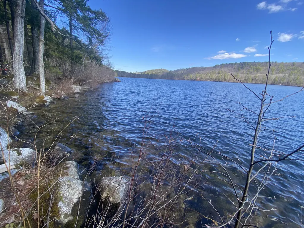 89 Valhalla Lane Norway ME 04268