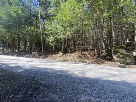 89 Valhalla Lane Norway ME 04268