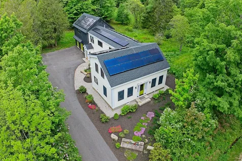 18 Greely Road Cumberland ME 04021