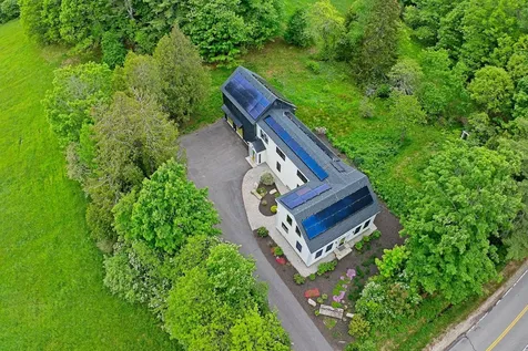 18 Greely Road Cumberland ME 04021