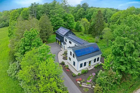 18 Greely Road Cumberland ME 04021