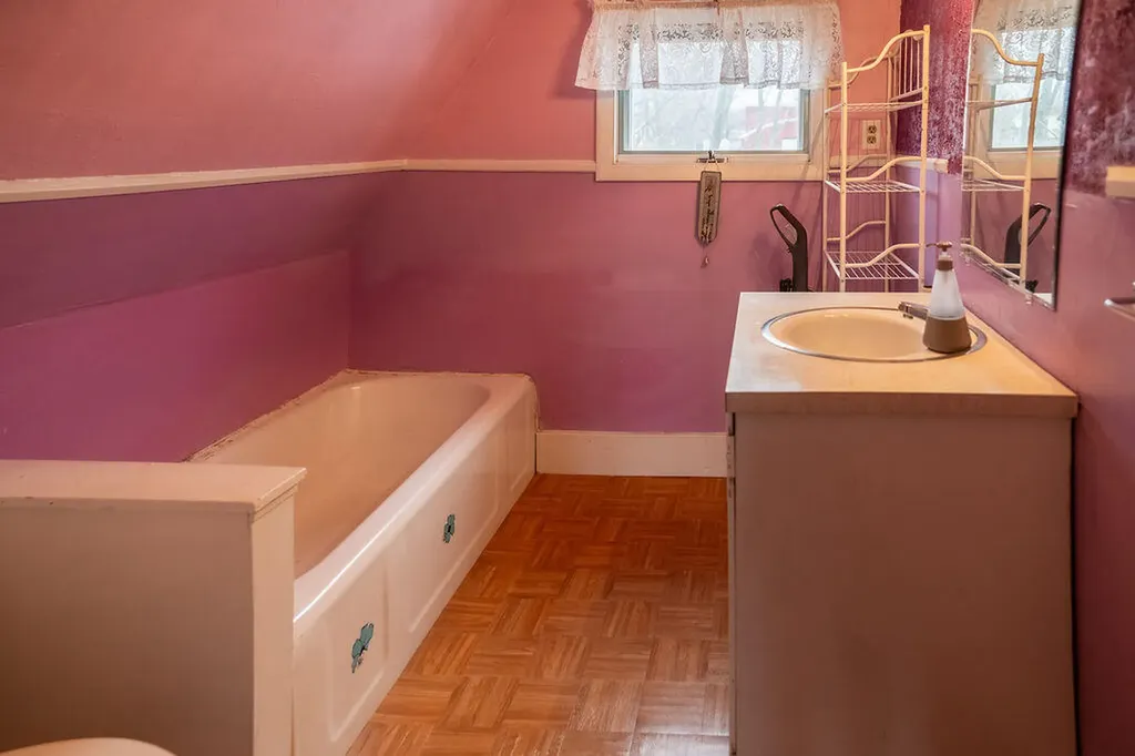 21 Bridge Street Lewiston ME 04240