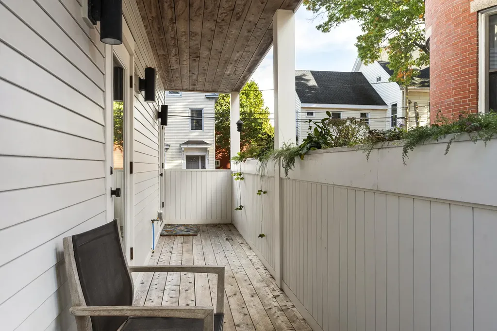 60 Munjoy Street Portland ME 04101